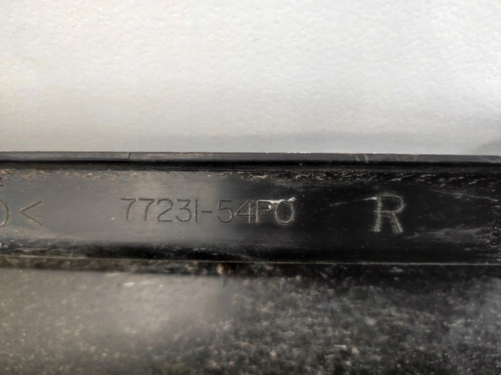 фото №10, Молдинг порог правая suzuki vitara iii 3 lift