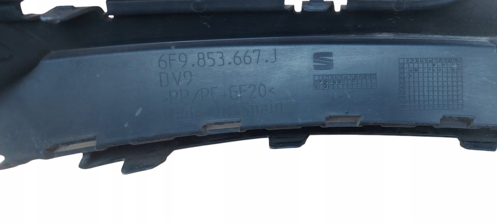 фото №9, Seat arona lift 2021- решітка радіатора решітка середня бампера перед 6f9853667j