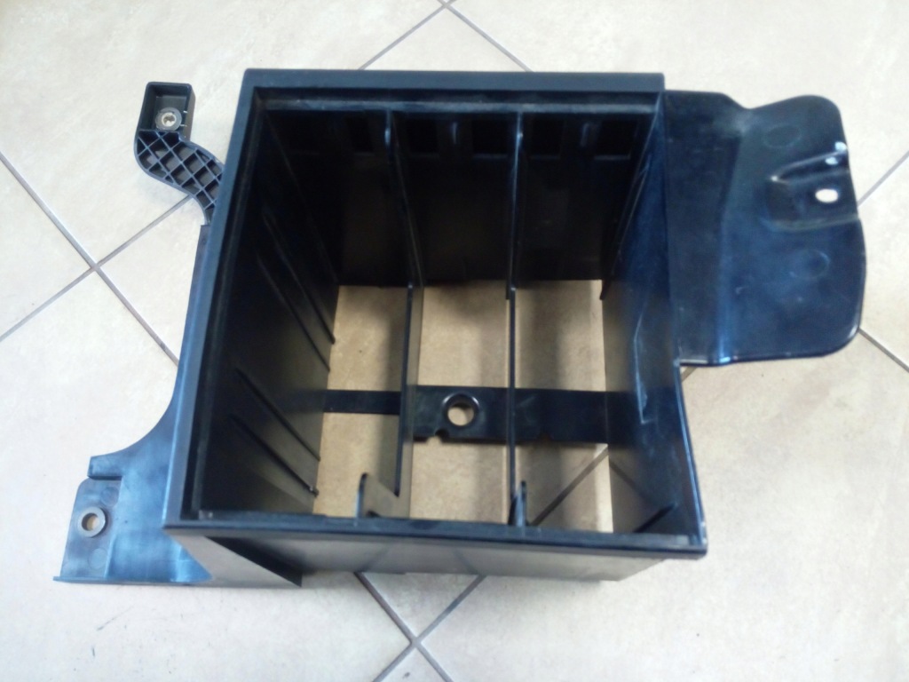 Купить Рамка каркас радио чейнджер skoda octavia ii 1z0035227 oryg.