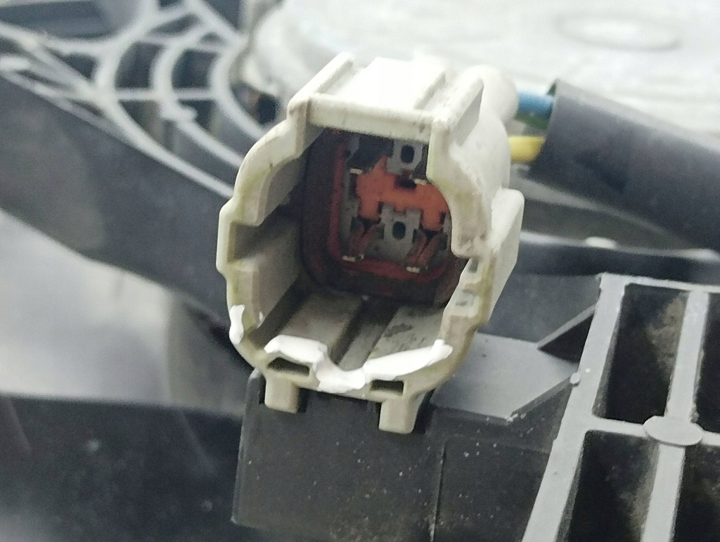 фото №7, Nissan x-trail t31 2008 вентиляторы