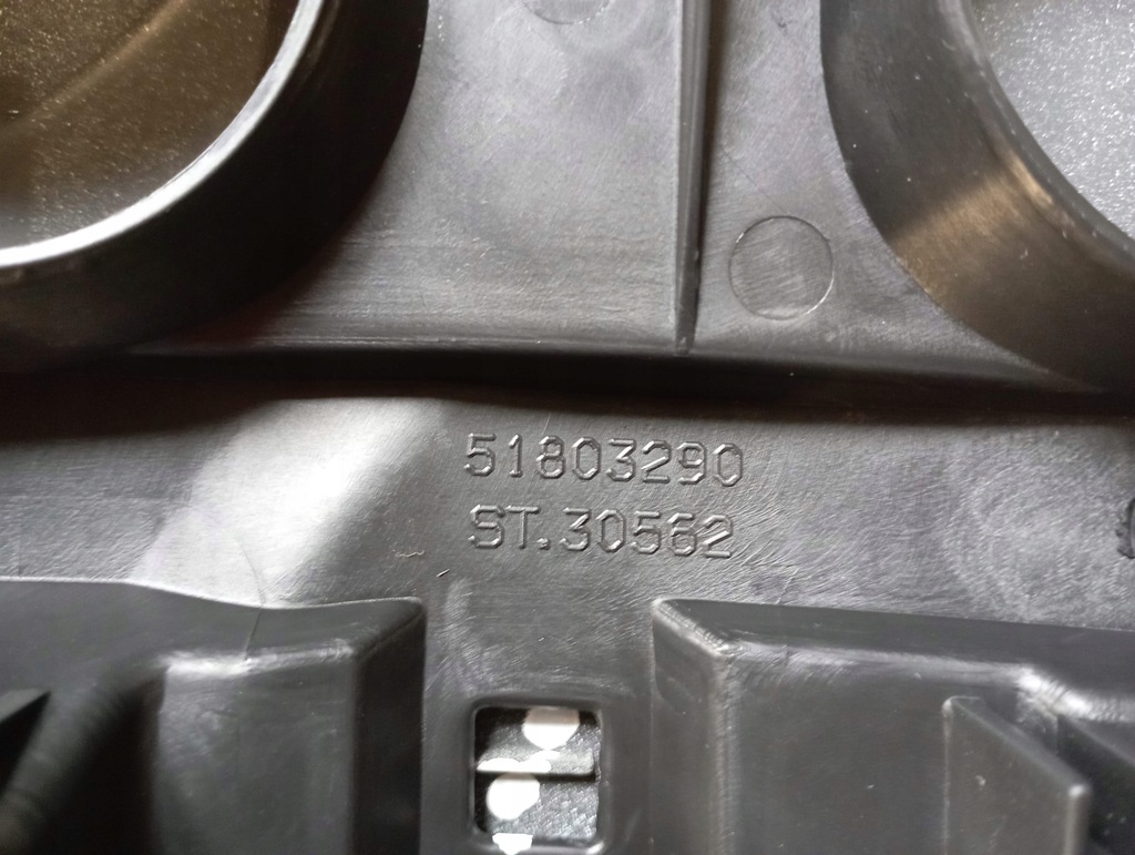 фото №9, Fiat 500 dekor молдинг консолі декор ґрати 51803289