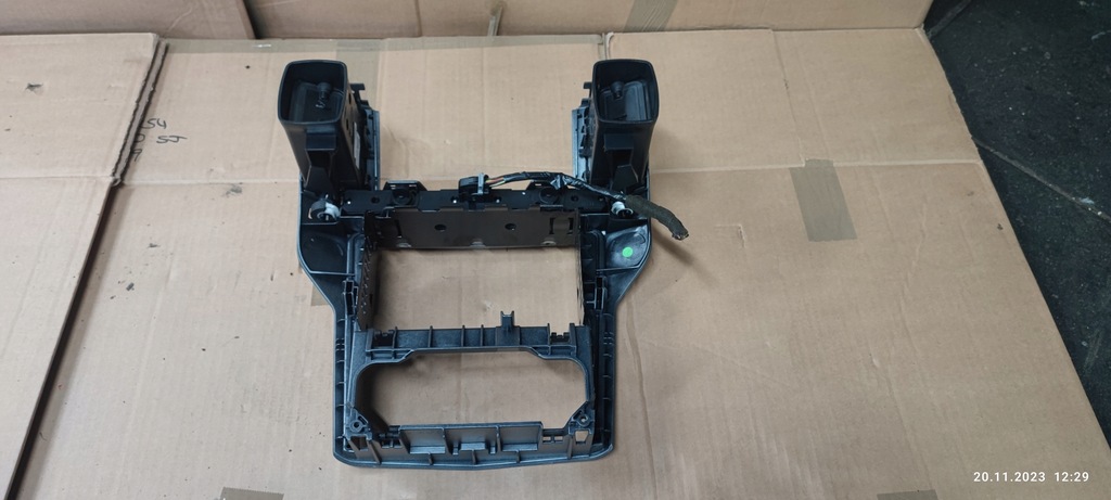 фото №3, Opel zafira b рамка консолі радіо + перемикачі срібляста комплектна