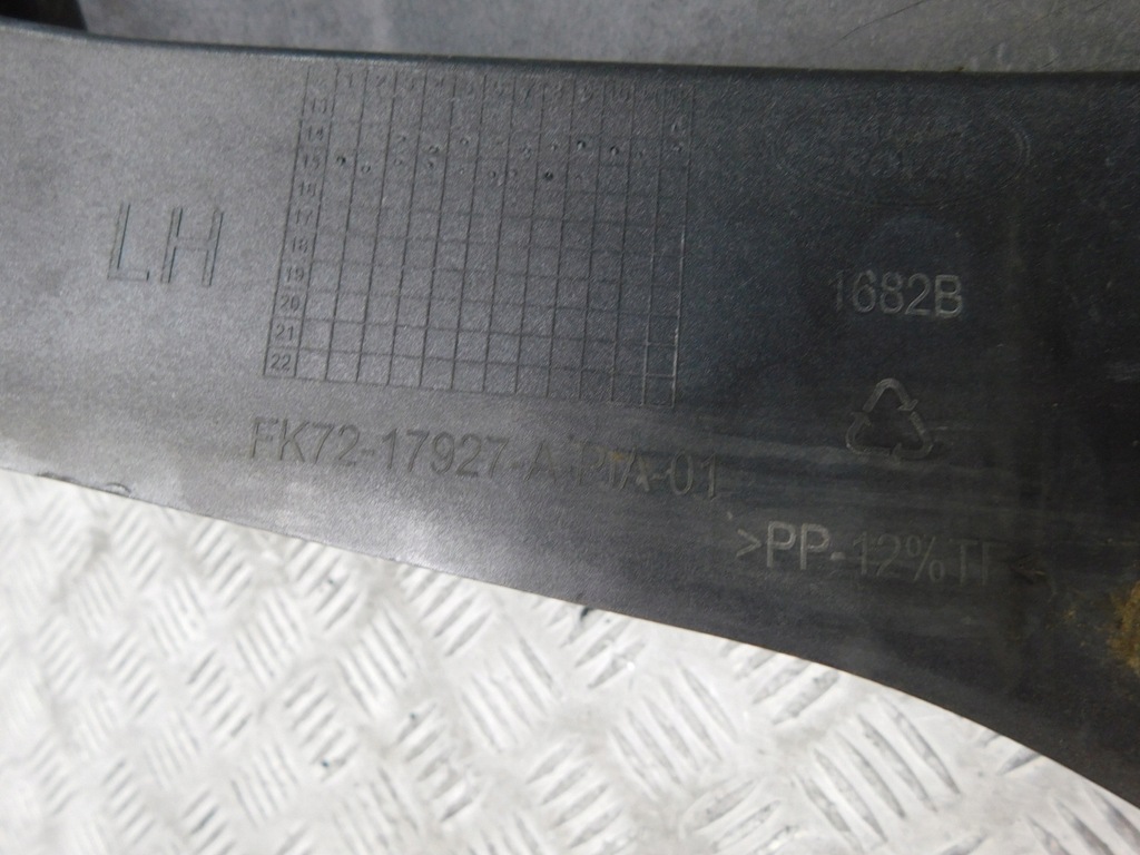 фото №13, Бампер задняя kompletny pdc - land rover discovery sport l550 14-19