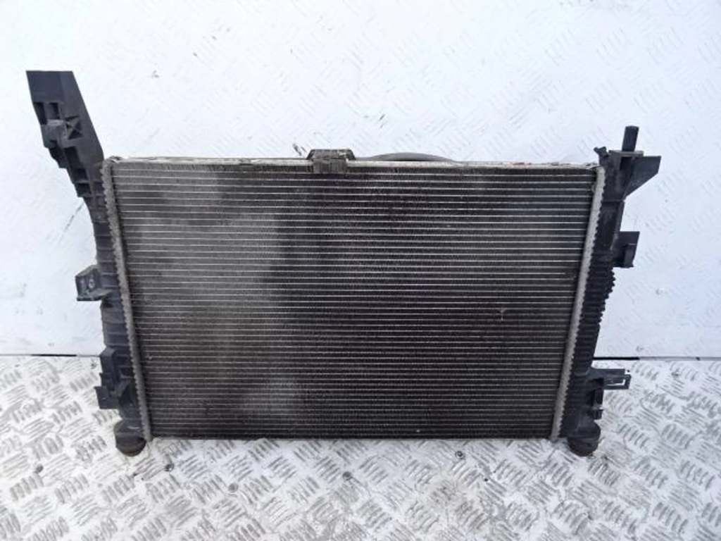Радіатор води + вентилятор ford focus mk3 1.6 tdci в Україні