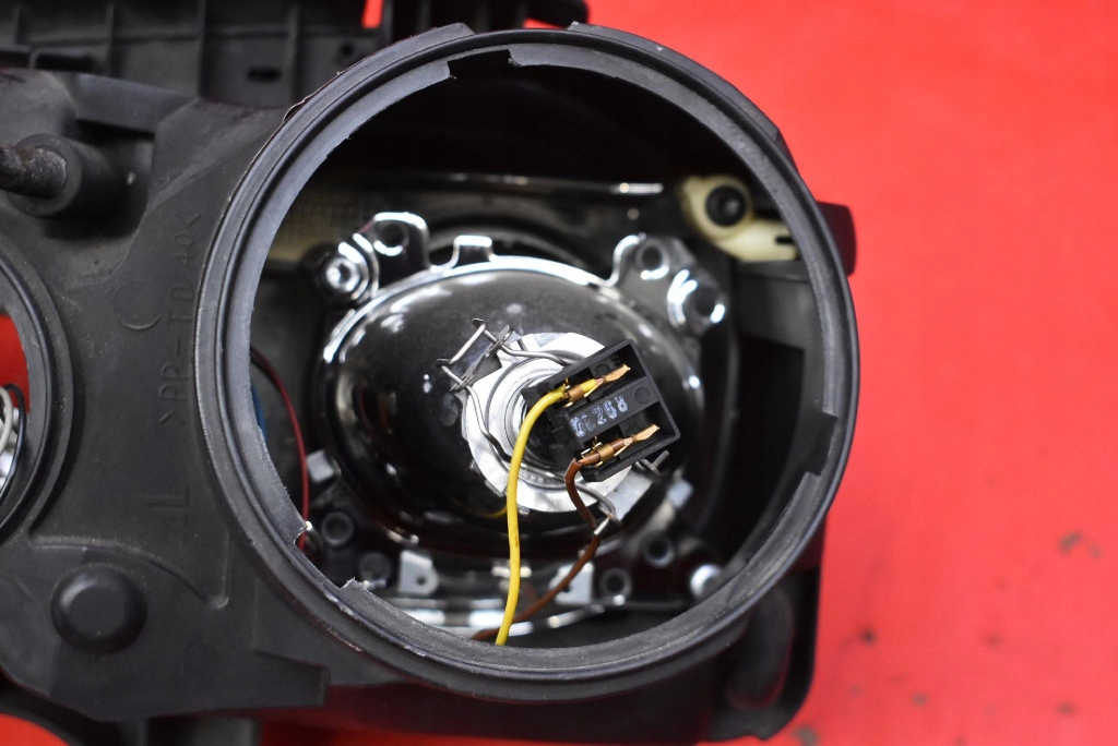 фото №9, Фара правый лампа перед eu 60682088 alfa romeo 159 05-11