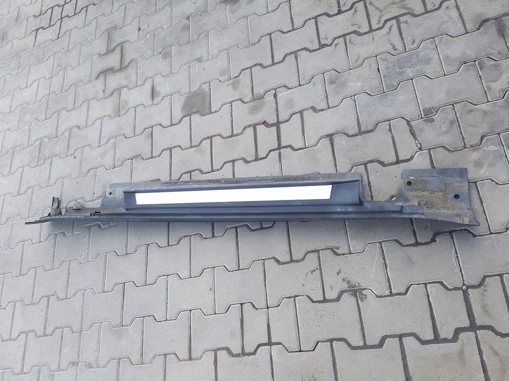 фото №2, Mini cooper r56 one lift 10r- молдинг порог правая