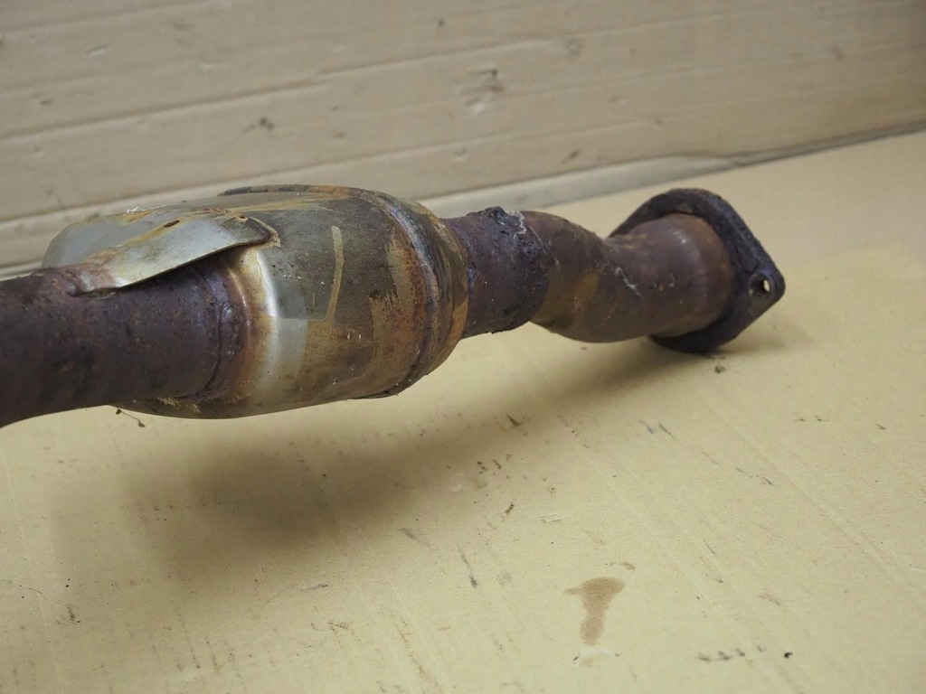 фото №15, Гасник коливань труба вихлопна volvo v70 ii 2,4 d5