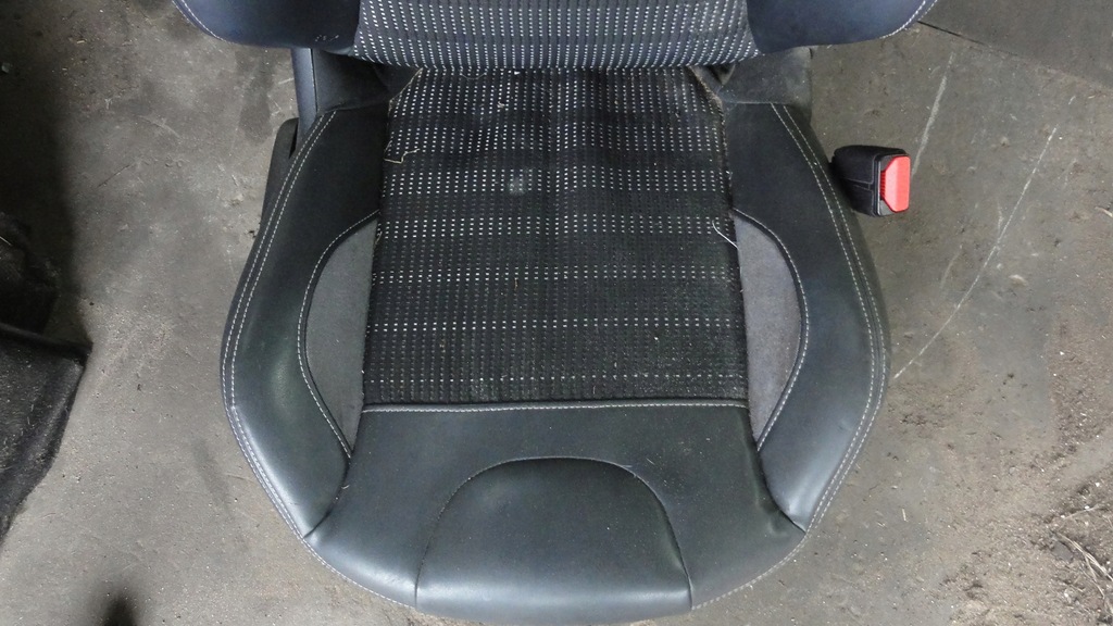фото №10, Peugeot 2008 сидіння перед заднє сидіння напівшкіра 13-19r