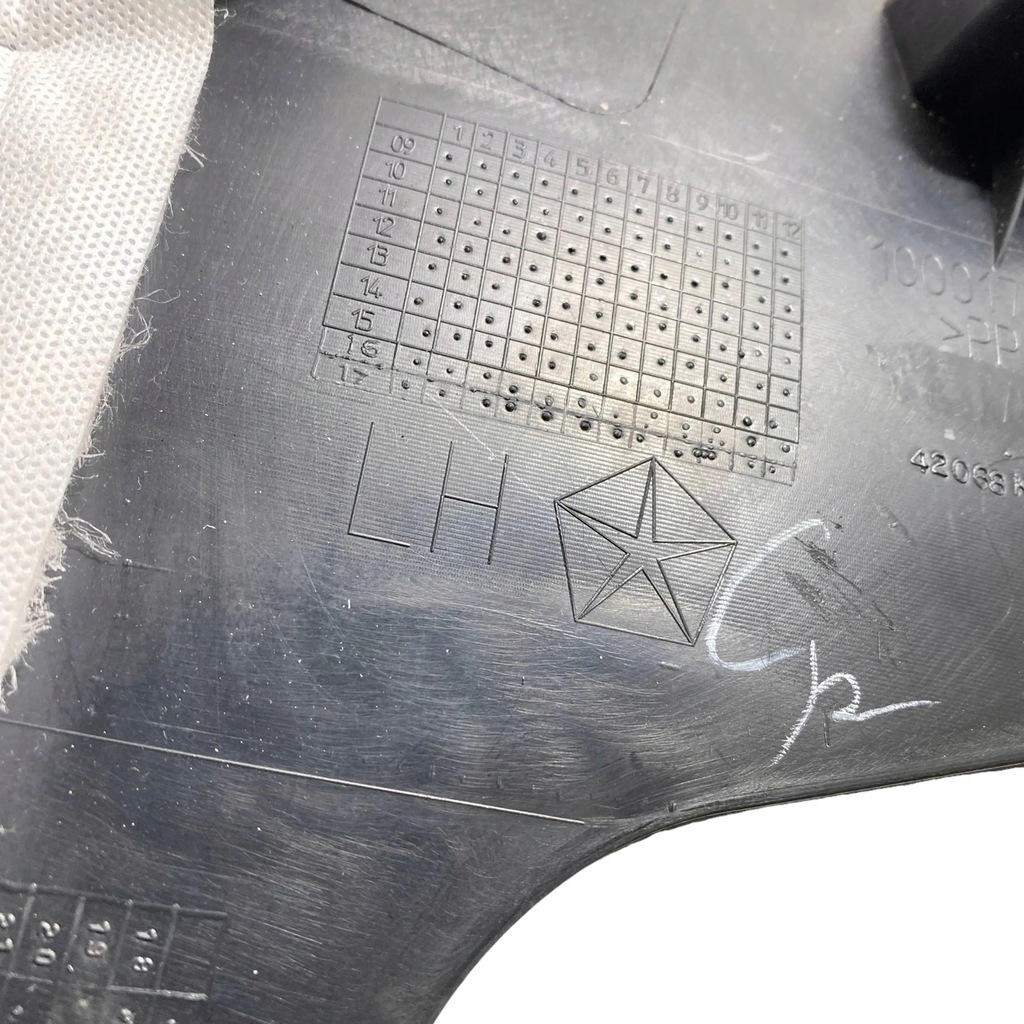 фото №7, Dodge charger 2022 ліва сторона обшивка стійок