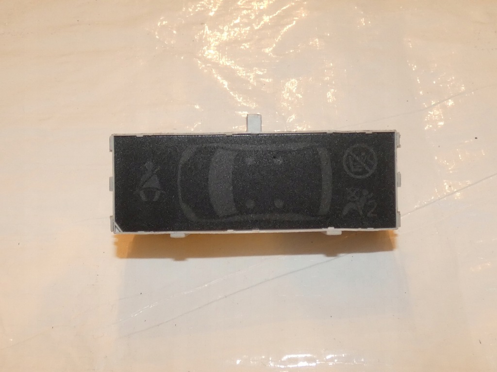 фото №1, Peugeot rcz дисплей замки ремней панель