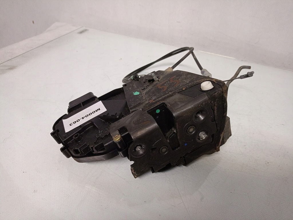 фото №3, Замок двері правий задній mazda 3 bk