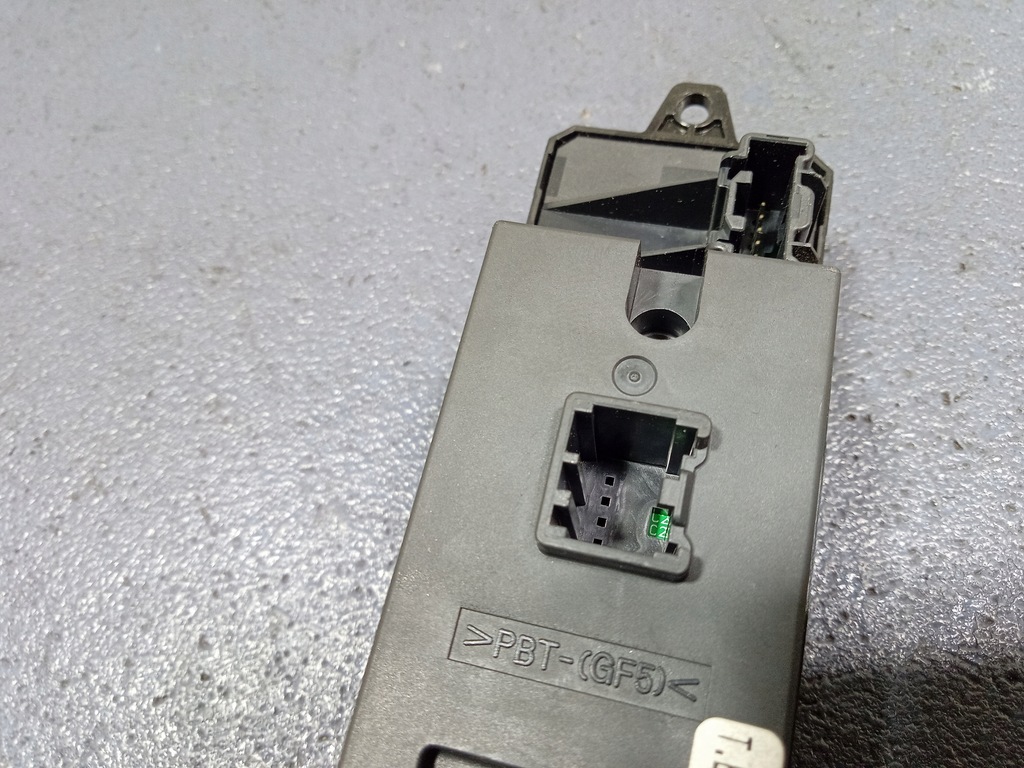 фото №5, Mazda 5 cr панель окон зеркал cc2966350a