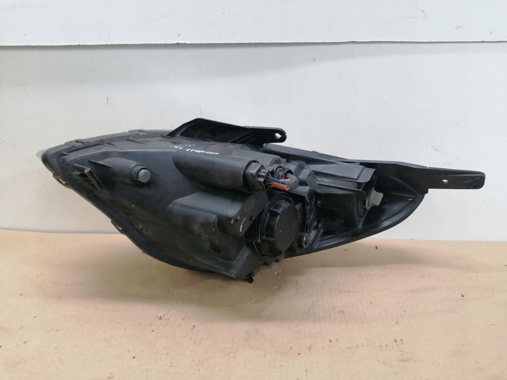 фото №10, Лампа права перед hyundai i i20 08-12 uk