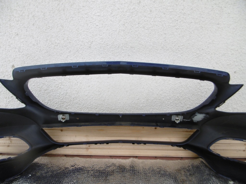 Бампер перед mercedes c klasa w205 14- оригинальный номер Киев