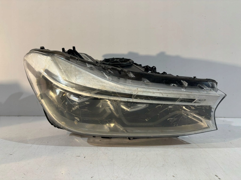 фото №1, Bmw 6 gt g32 лампа адаптивный led правая - 17583