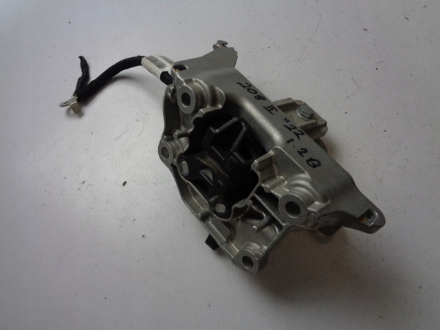 фото №1, Подушка двигателя peugeot 208 ii 1.2 бензин 2022 rok