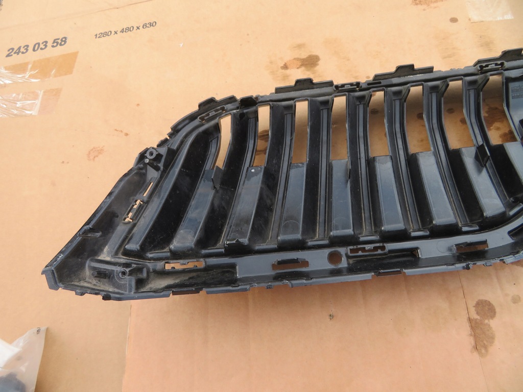 фото №15, Skoda superb iii lift решітка радіатора решітка радіатора 3v0853653g
