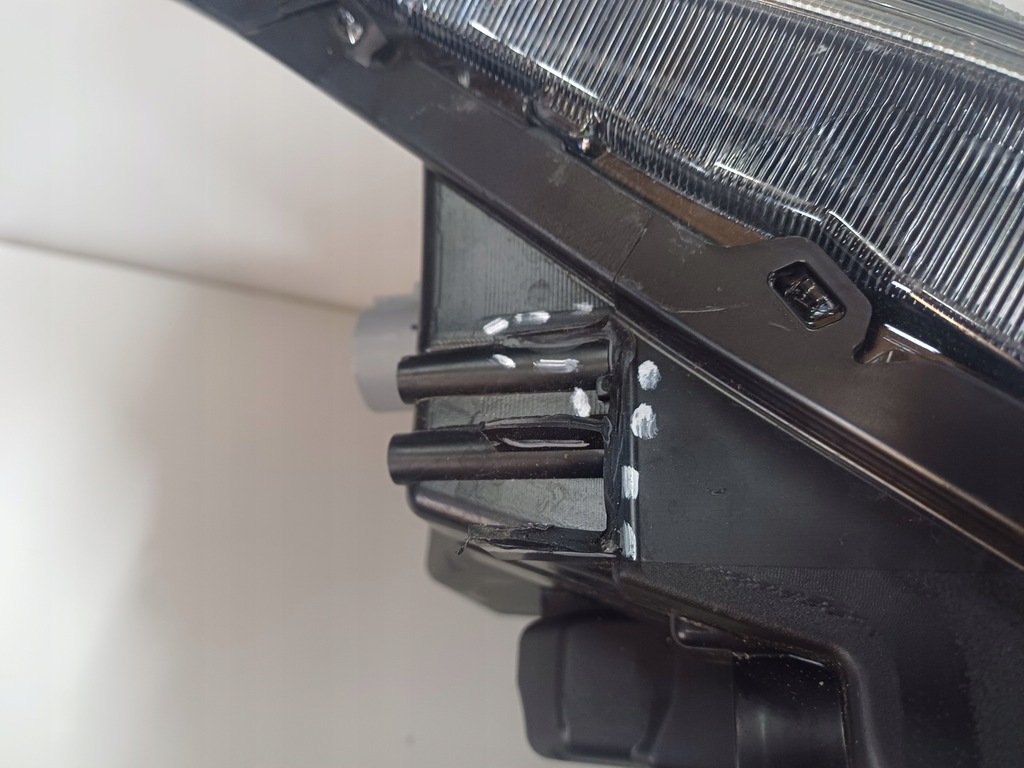 фото №9, Лампа правий перед suzuki swift mk8 full led europa