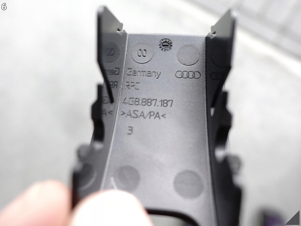 фото №7, Audi a6 s6 4g0 a7 s7 4g8 c7 lift 10-18 защита заглушка кронштейн isofix