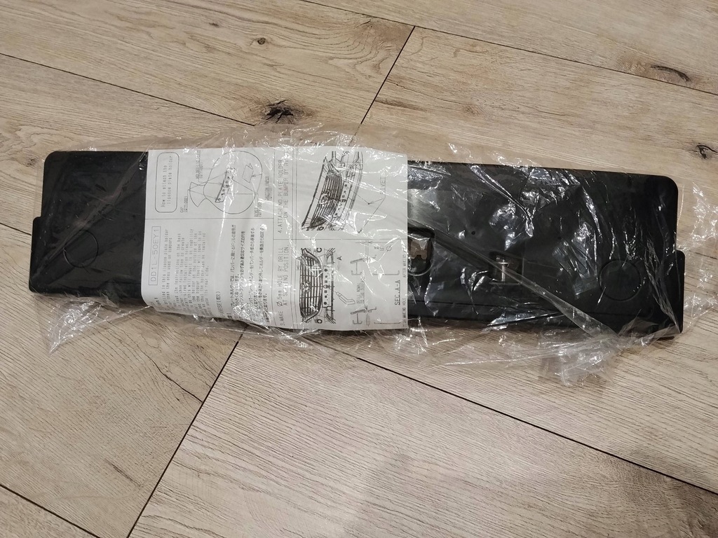 фото №11, Рамка основание номерного знака регистрационный бампера mazda cx-3 cx3 dd1l50171