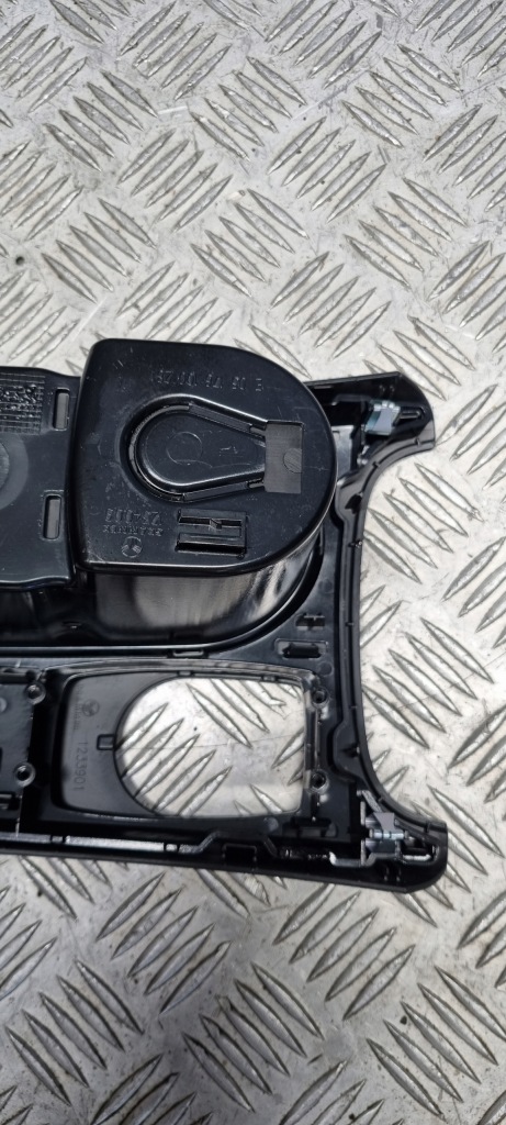 фото №12, Mercedes w117 w176 кронштейн na чашки захист тунель a1766800210