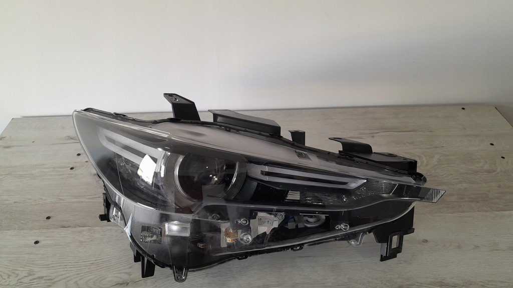 фото №1, Mazda cx5 ii lift правая лампа full led kb8n51030 ładna