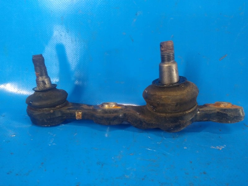 Купить Шаровая опора шаровой правый lexus is250/350 05-13 4333039625