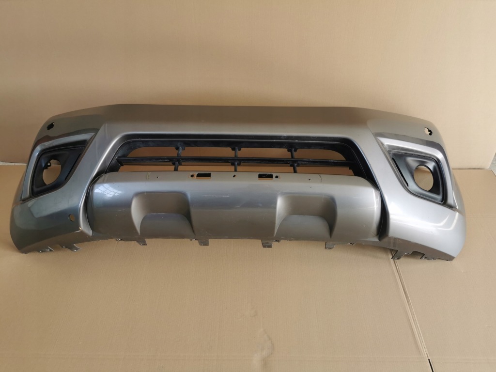 Купити Бампер передній nissan navara