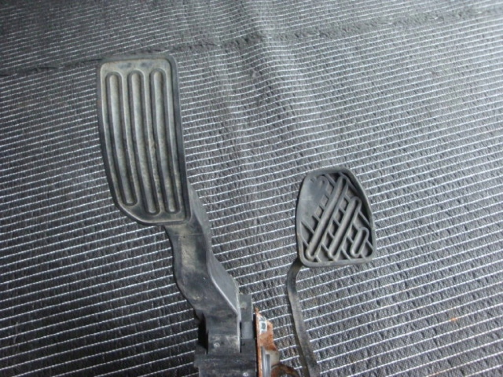 фото №6, Педаль газу гальма nissan micra k13 juke f15 18002-1hm0b