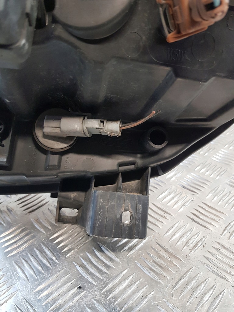 фото №11, Лампа права перед 7701069077 renault kangoo i lift europa