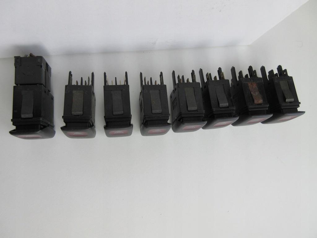 фото №11, Вимикач аварійних vw golf ii jetta 191953235