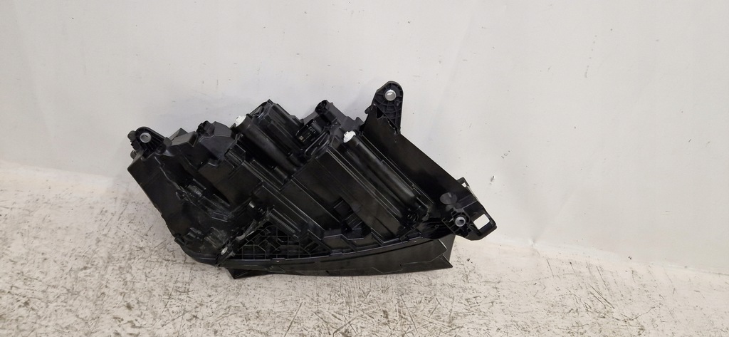 фото №10, Skoda enyaq full led лампа перед передняя левая 2020-2024r