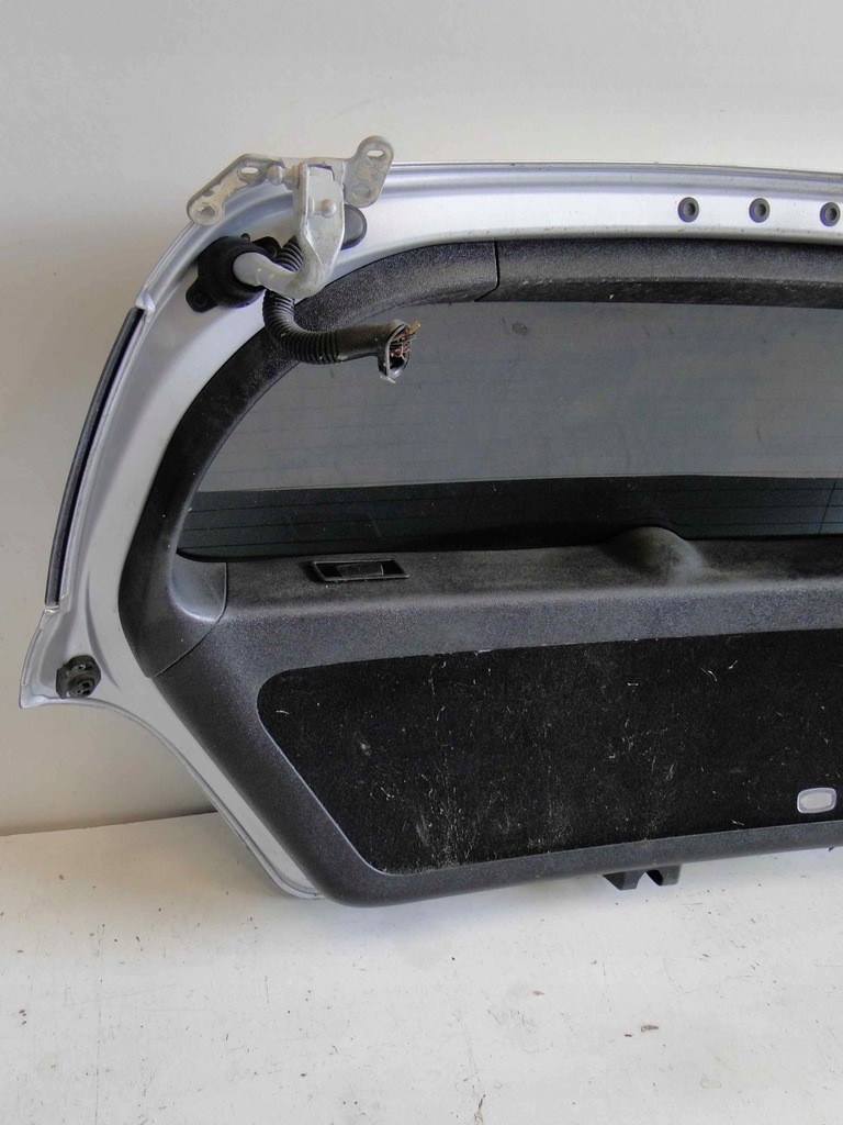 фото №12, Mercedes r klasa w251 251 крышка багажника задняя + стекло