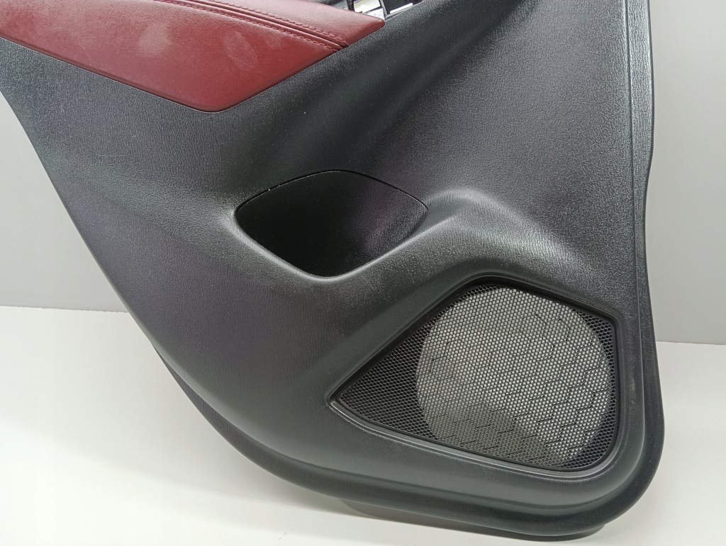 фото №2, Обшивка оббивка двері лівий задня mazda cx3