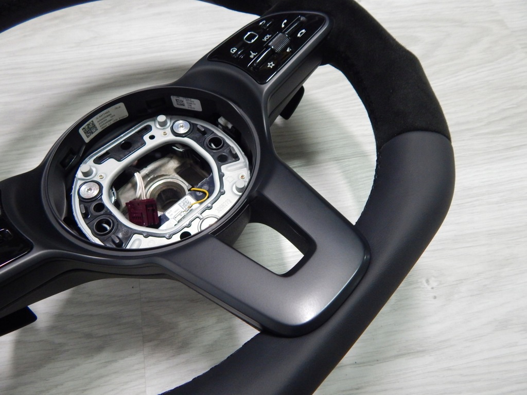 фото №11, Mercedes a-klasa w177 w247 w205 lift - воздуховод sport лепестки переключения alcantara