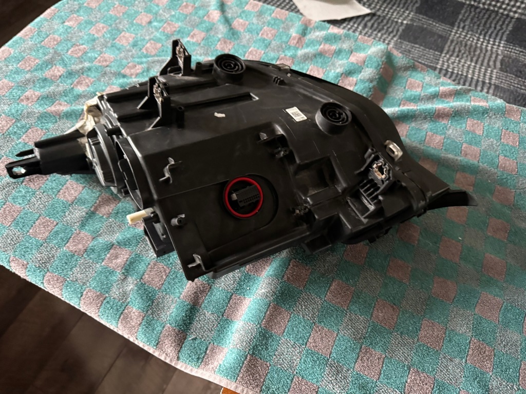 фото №14, Bmw i3 лампа передняя правая full led оригинальная