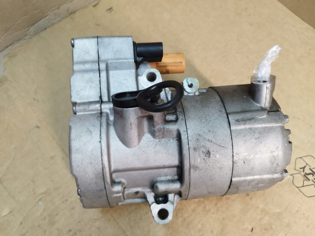 фото №1, Компрессор кондиционера compass ii renegade