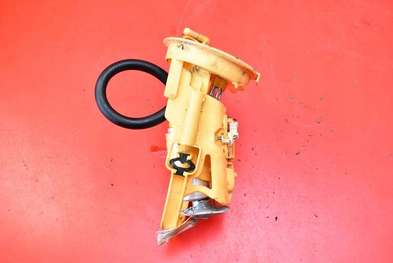 Помпа насос пального 228214 bmw e46 2.0 d 02r Недорого