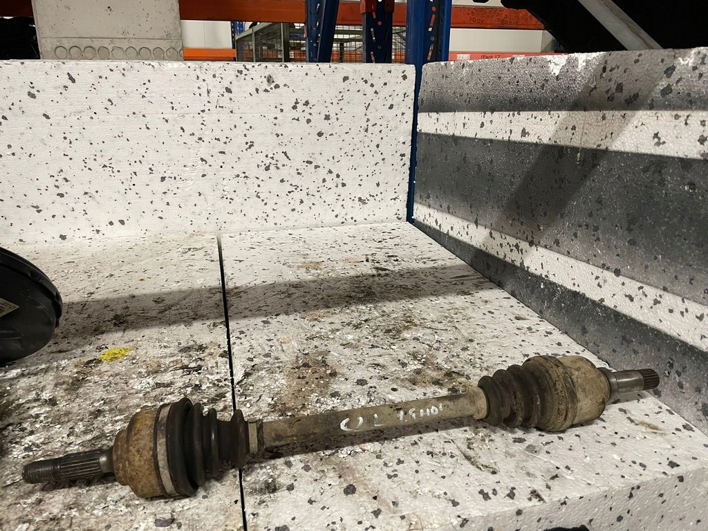 фото №1, Citroen c2 приводной вал левая 1.5 hdi