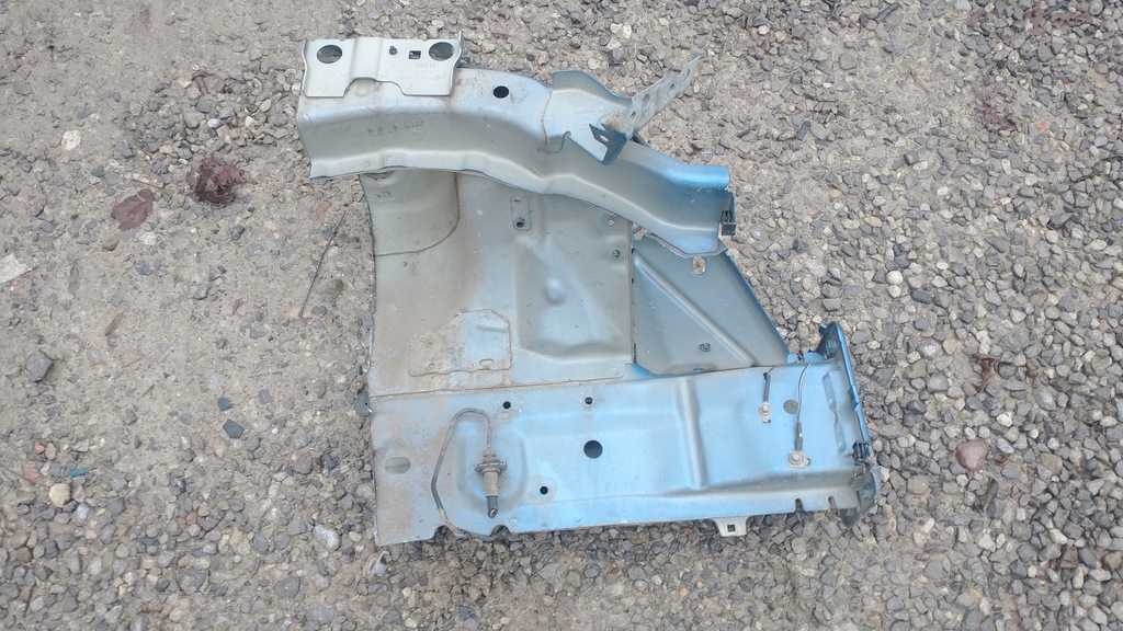 фото №2, Ford fiesta mk8 четверть правая передняя