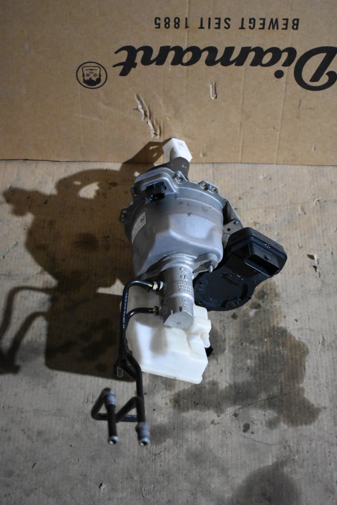 фото №1, Idealna усилитель тормозов насос тормозная porsche taycan 1