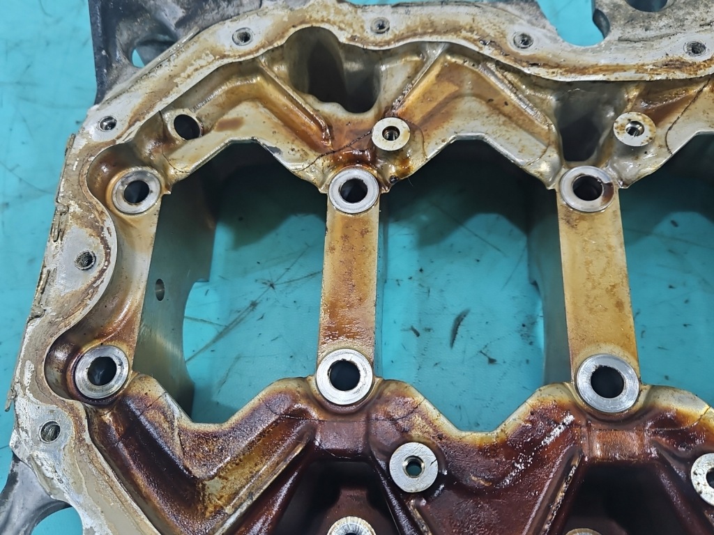 Піддон масляна піддон mazda 6 3 gj 2.0 16v aluminiowy pół блок carter Недорого