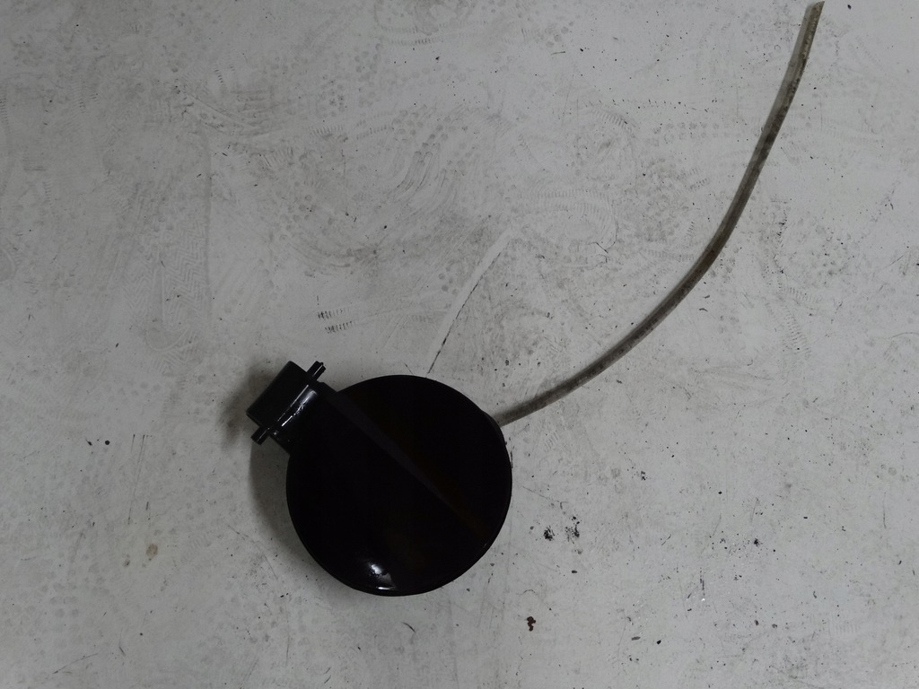 фото №1, Крышка заливной топлива audi a1 8x0809906