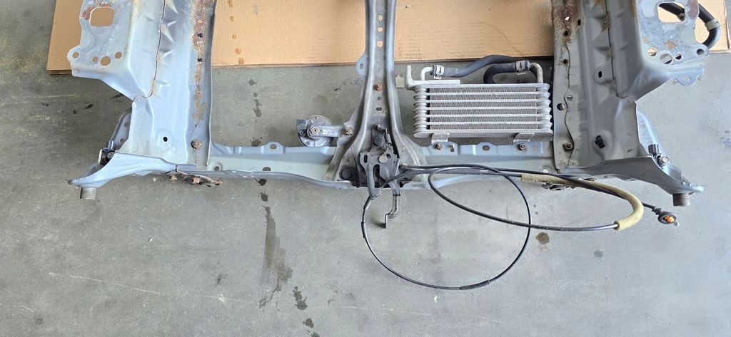 фото №5, Subaru outback v 5 15- pas передний радиатор замок клаксон