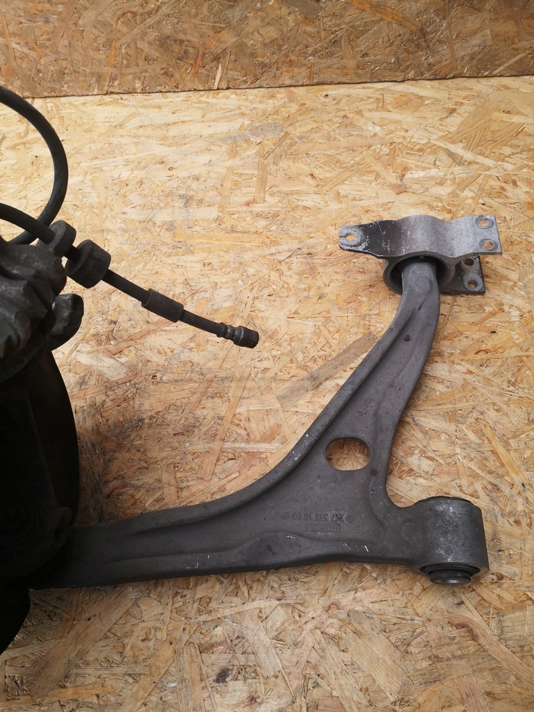 фото №6, Mercedes a-klasa w177 амортизаторна стійка поворотний кулак правий перед важіль 2.0b