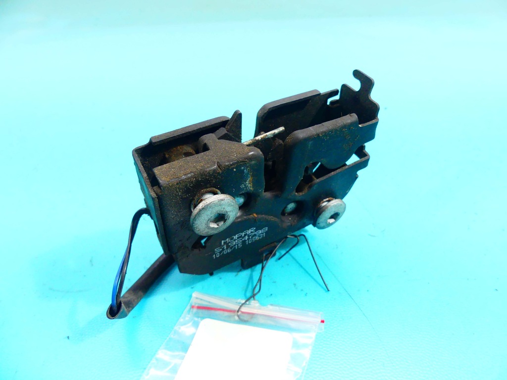 фото №2, Замок перед левый jeep renegade 14- europa