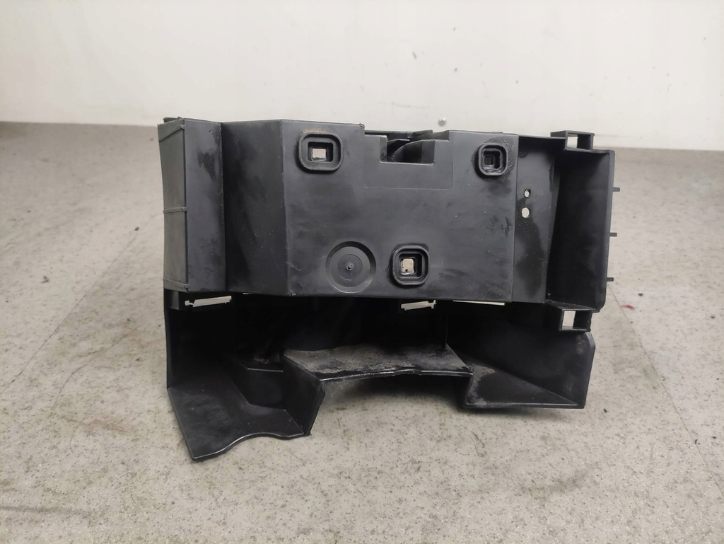 фото №7, Направляющая бампера задняя левый 08626959 volvo xc90 i 02-14