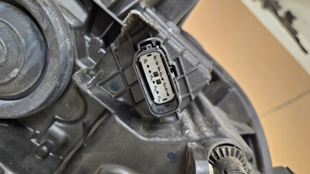 фото №9, Лампа перед левая ford s-max mk2 galaxy mk3 em2b