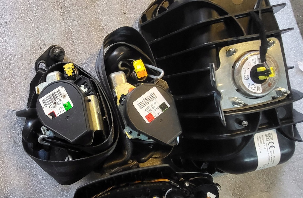 фото №8, Ford focus mk3 подушки безопасности ремни комплект