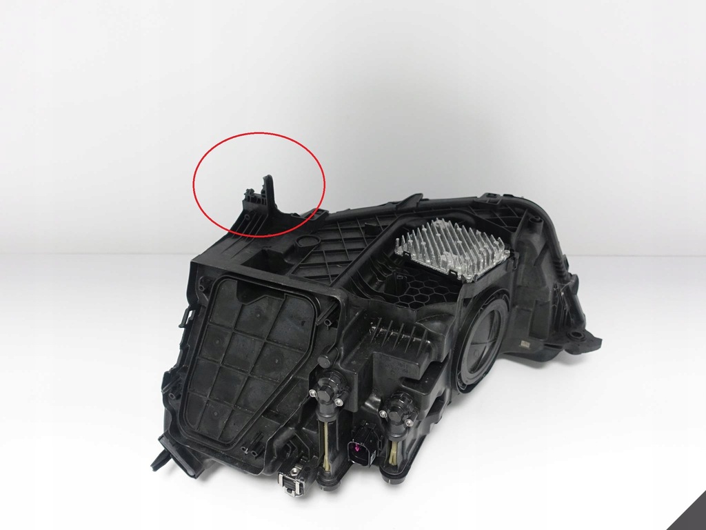 фото №10, Audi q3 ii f3 83a 18- обычная+ led лампа правая eu